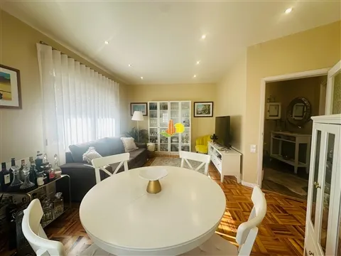 Piso de 3 dormitorios con garaje - ¡En el centro de la ciudad!