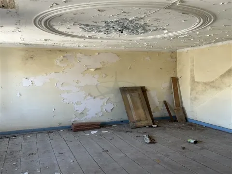 Prédio histórico na emblemática cidade do Montijo para reabilitar