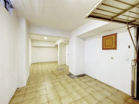 Garagem 28m2 na Anta em Agualva Cacém