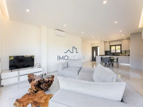 Maison 3 Chambre(s)