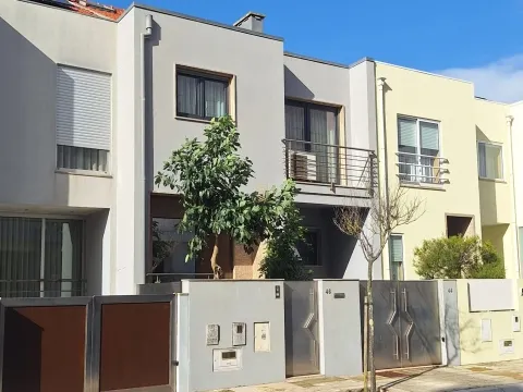 Vivienda 4 habitaciones