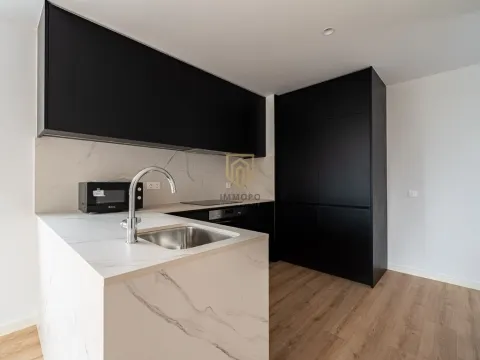 Apartamento T1 com varanda na Asprela, Porto, para arrendar