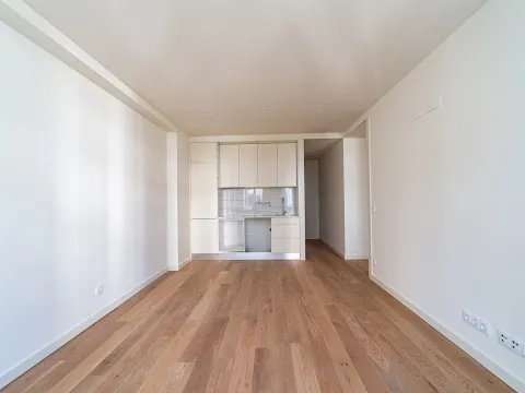 Apartamento T1 no centro do Porto para venda