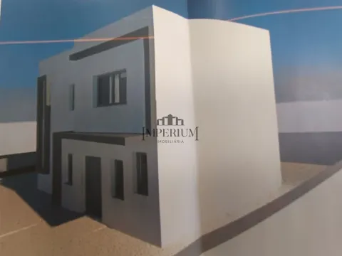 Real Estate building T3