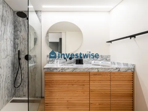 New Construction 1 Bedroom Apartment With Parking Spot