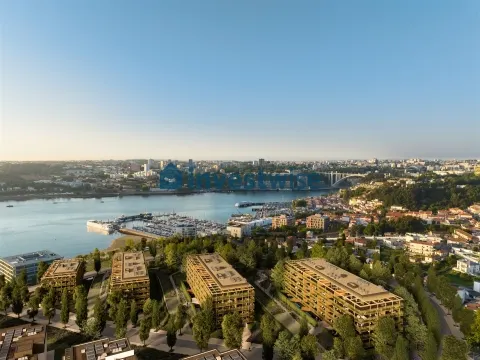 High End 3 Bedroom Apartment With Pool, Terrace & 2 Parking Spots