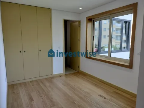 Modern 3 Bedroom Apartment In Foz Do Douro