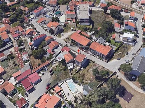 Lote de Terreno em Pedrouços para construção