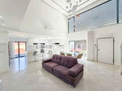 独立式的房子 3个房间