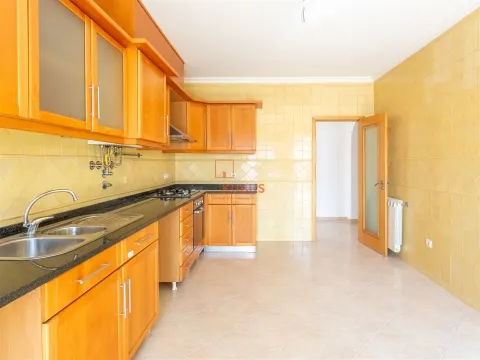 Apartamento T3 - Entroncamento