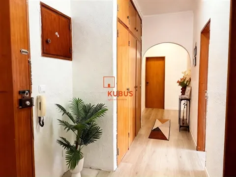 Apartamento T3 - Alferrarede, Abrantes