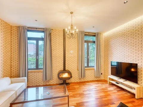 🏡Moradia Nova para Arrendamento em Algueirão, Sintra