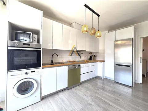 Apartamento T2 | Garagem | Leiria