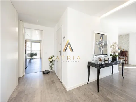 Apartamento T4 | Luxo | Centro Leiria