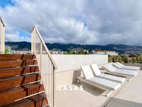 APARTAMENTO T2 NO FUNCHAL, SÃO MARTINHO