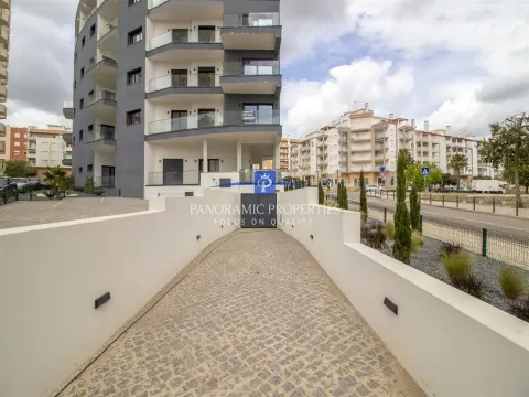 Newly built luxury and modern 2 bedroom apartment