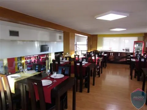 Restaurante 3 habitaciones