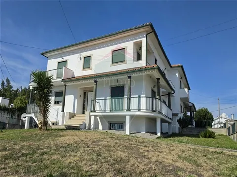 Doppelhaus 4 Schlafzimmer