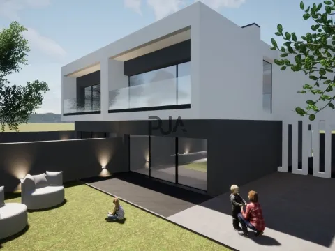 Moradia T4 Geminada em Fragosela, Viseu