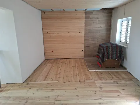 Moradia T2 em Lamas, Castro Daire