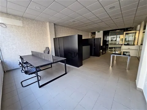 Espaços de Coworking para arrendamento  em Viseu