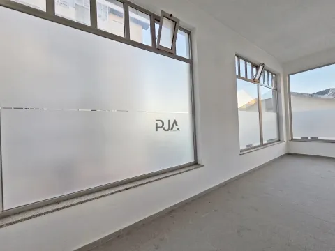 Loja comercial para venda em Viseu