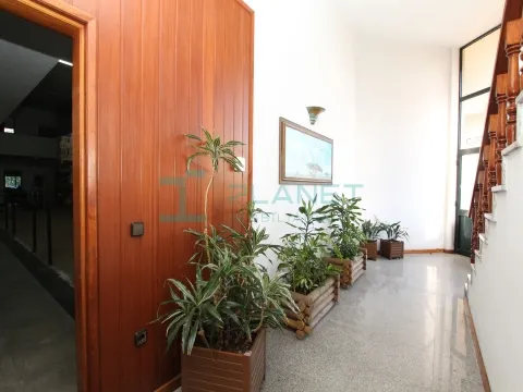 Armazém/Pavilhão para venda em Antas , VNF