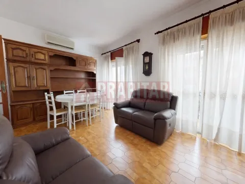 APARTAMENTO T2 COM SÓTÃO NA URBANIZAÇÃO DO LORETO EM COIMBRA