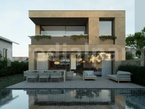 Moradia T4,com jardim e logradouro, Aldoar