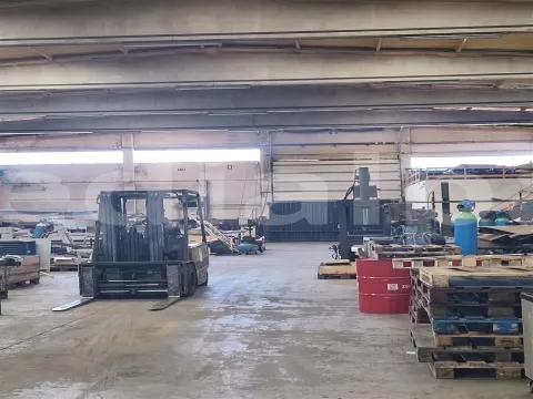 Armazém Industrial para Arrendamento – Zona Industrial de Gemunde