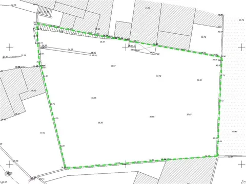 Lote de terreno com 951 m² -  Projeto aprovado para moradia térrea de 4 Frentes, Gulpilhares