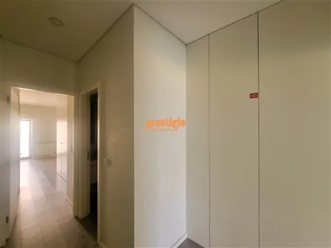 Flat T1