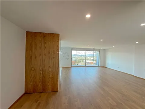Apartamento de 2 habitaciones en alquiler en Guimarães