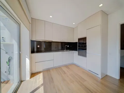 Appartamento duplex con 3 camere da letto in affitto a Vizela