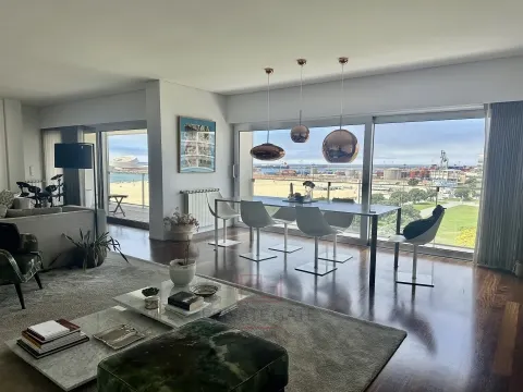 Wohnung 4 Schlafzimmer