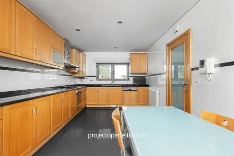 Рядный дом T4