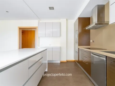 Apartamento T4