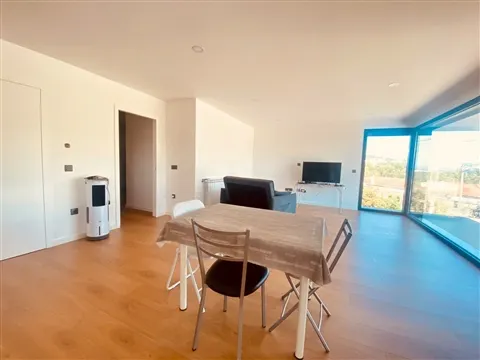 Maison jumelée 3 Chambre(s)