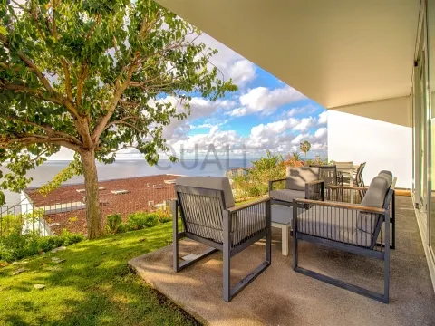 Moradia E &#124; Casas Brancas, São Martinho, Funchal