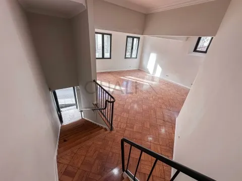 Casa renovada de 4 dormitorios en Funchal