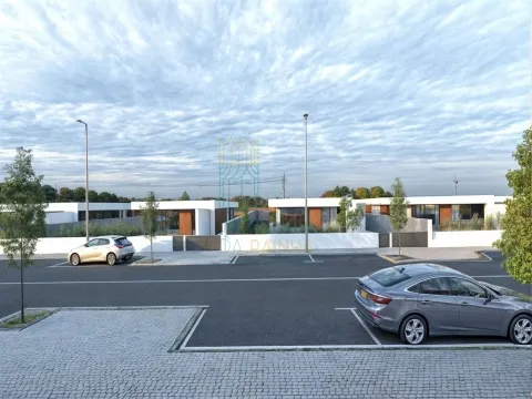 Moradia T4 com piscina entre Óbidos e Caldas da Rainha