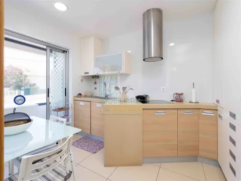 Maison dans village 3 Chambre(s)