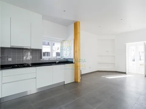 Maison à Olho Marinho