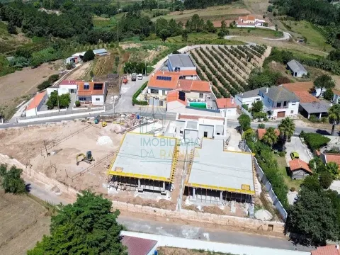 Maison T3 avec piscine chauffée Près de Caldas da Rainha