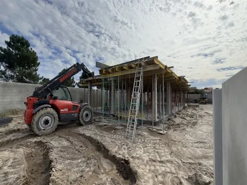Maison T4 avec piscine entre Óbidos et Caldas da Rainha