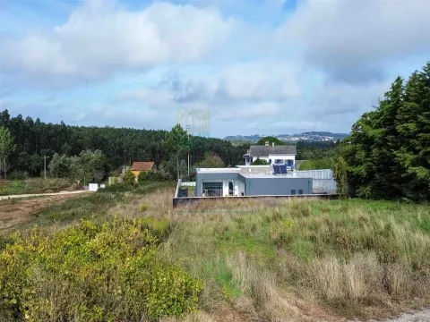 Plot with Approved Project for a Single-Storey Villa