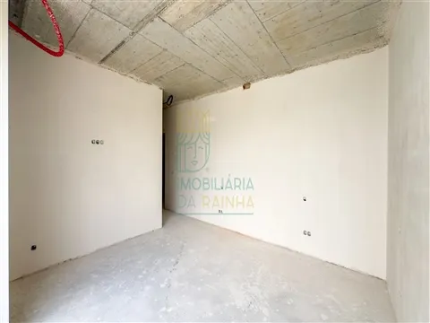 Moradia T3 com Piscina perto de Óbidos