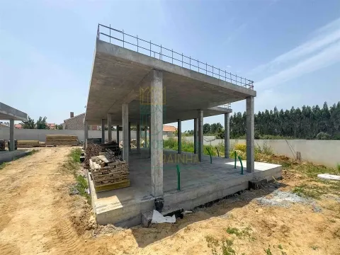 Moradia T3 com Piscina perto de Óbidos