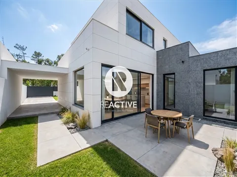 Vivienda Adosada 4 habitaciones