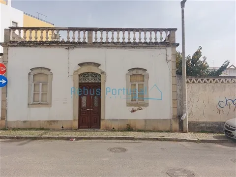 Projeto Residencial Pronto a Construir